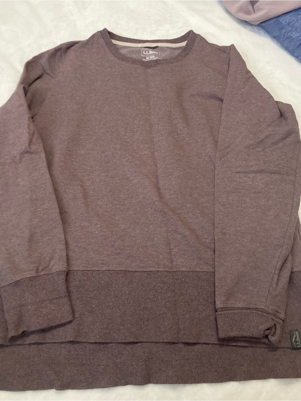 L.L. Bean Women's Crewneck Sweatshirt in Mauve Brown Heather
